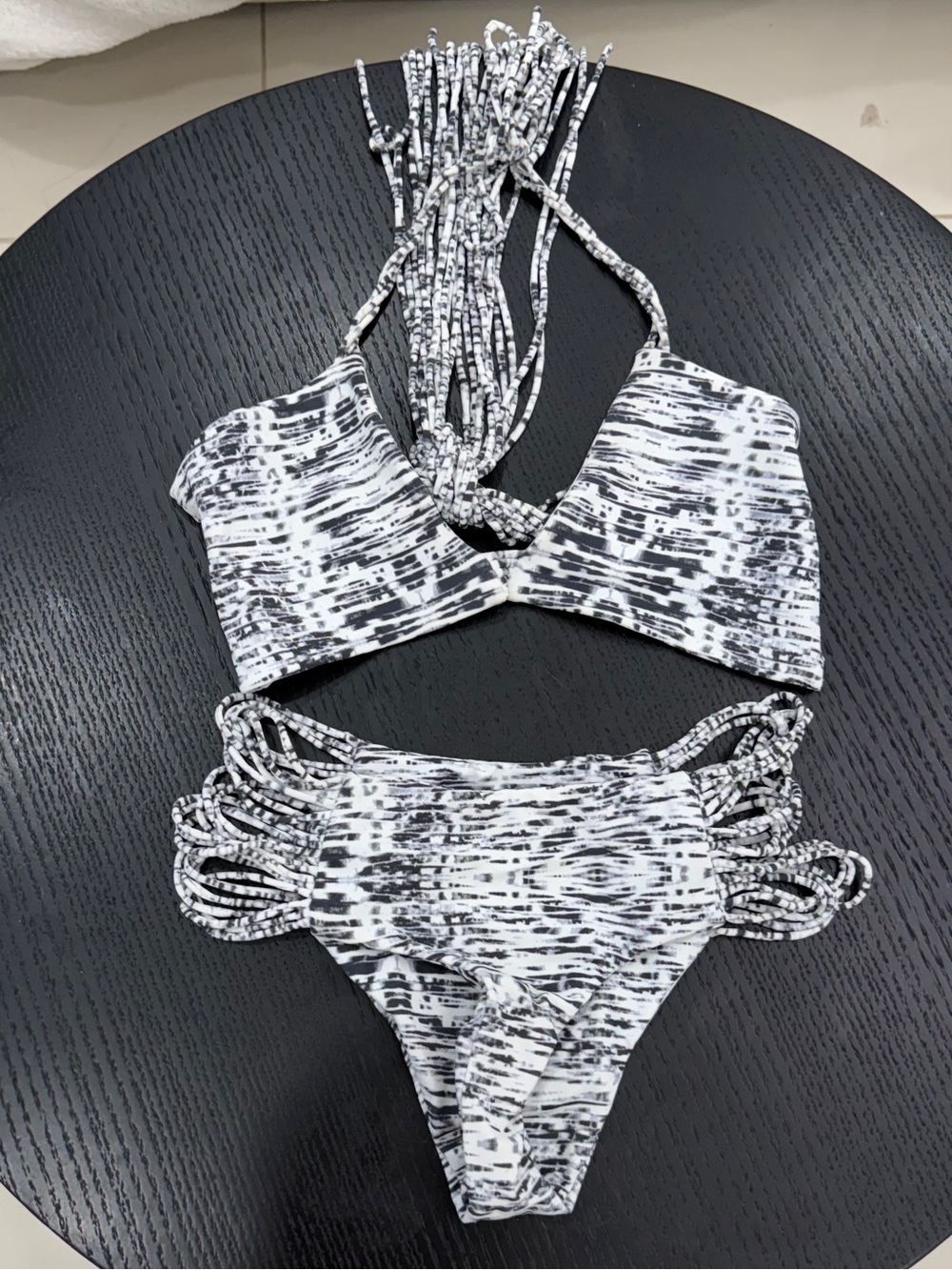 Mikoh Black & White Strappy Printed Bikini Top Small & Bottom X Small
